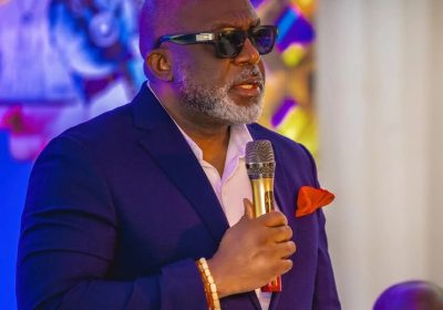 United Nigeria Airlines’ boss wins Travel Personality Award